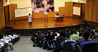 PornUniLectureHall